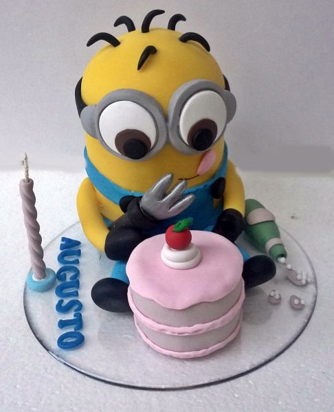 Vela e topo Minion