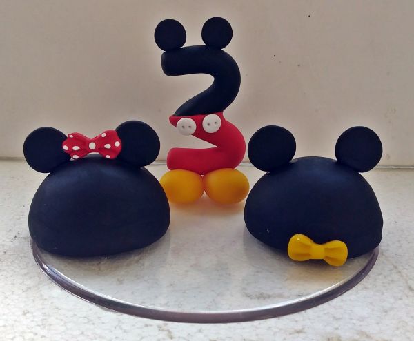 vela mickey